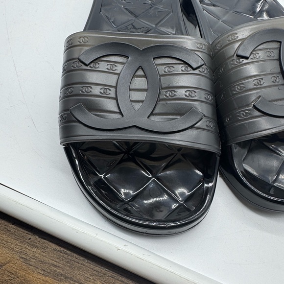 CHANEL PVC Transparent CC Flat Slide Sandals AUTHENTIC Size 36 - Picture 5 of 15